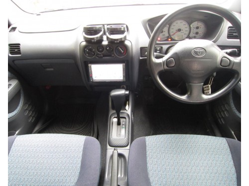 Характеристики автомобиля Toyota Cami 1.3 Q (01.2002 - 01.2006): фото, вместимость, скорость, двигатель, топливо, масса, отзывы