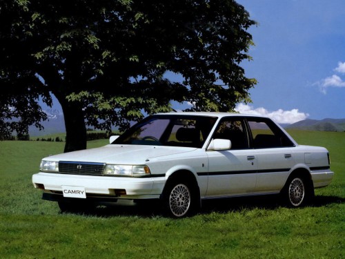 Характеристики автомобиля Toyota Camry Prominent 2.0 Prominent (08.1988 - 06.1990): фото, вместимость, скорость, двигатель, топливо, масса, отзывы