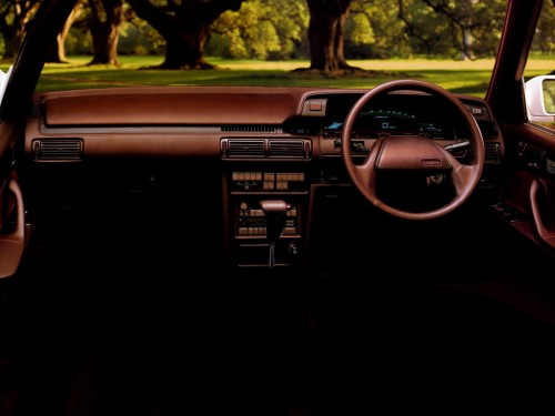 Характеристики автомобиля Toyota Camry 1.8 XT Saloon (08.1986 - 07.1988): фото, вместимость, скорость, двигатель, топливо, масса, отзывы