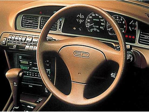 Характеристики автомобиля Toyota Carina ED 1.8 F (09.1989 - 07.1990): фото, вместимость, скорость, двигатель, топливо, масса, отзывы