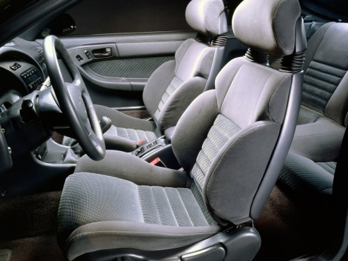 Характеристики автомобиля Toyota Celica 1.6 MT ST (09.1989 - 07.1991): фото, вместимость, скорость, двигатель, топливо, масса, отзывы