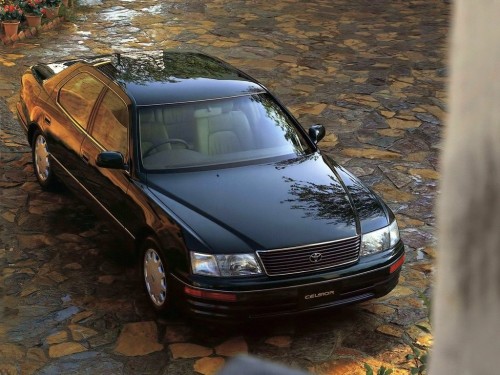 Характеристики автомобиля Toyota Celsior 4.0 C specification F package (10.1994 - 07.1996): фото, вместимость, скорость, двигатель, топливо, масса, отзывы