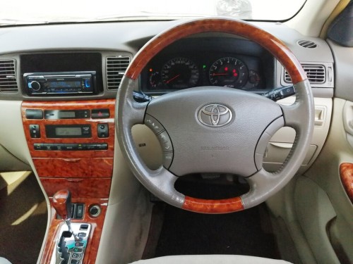 Характеристики автомобиля Toyota Corolla Altis 1.5 MT (05.2004 - 07.2008): фото, вместимость, скорость, двигатель, топливо, масса, отзывы