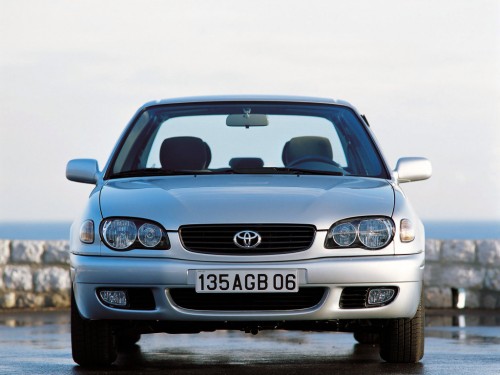 Характеристики автомобиля Toyota Corolla 2.0D MT (02.2000 - 10.2001): фото, вместимость, скорость, двигатель, топливо, масса, отзывы