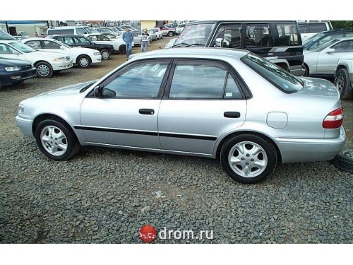 Характеристики автомобиля Toyota Corolla 1.5 XE saloon (04.1997 - 07.2000): фото, вместимость, скорость, двигатель, топливо, масса, отзывы