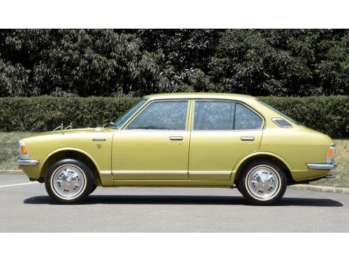 Характеристики автомобиля Toyota Corolla 1.2 Deluxe (05.1970 - 10.1975): фото, вместимость, скорость, двигатель, топливо, масса, отзывы