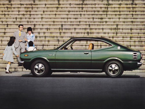 Характеристики автомобиля Toyota Corolla 1.2 SL (04.1974 - 12.1976): фото, вместимость, скорость, двигатель, топливо, масса, отзывы