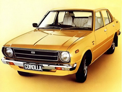 Характеристики автомобиля Toyota Corolla 1.2 Hi-Deluxe Extra (01.1977 - 09.1977): фото, вместимость, скорость, двигатель, топливо, масса, отзывы