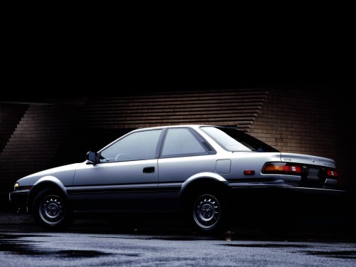 Характеристики автомобиля Toyota Corolla 1.6 AT SR5 (08.1989 - 08.1990): фото, вместимость, скорость, двигатель, топливо, масса, отзывы