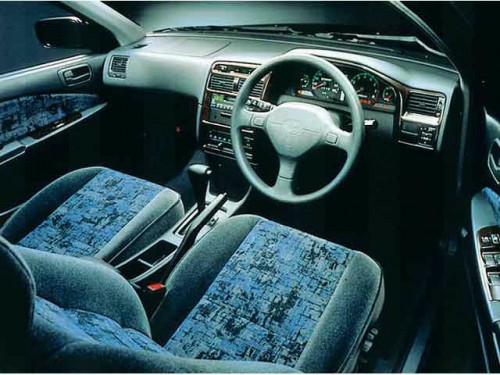 Характеристики автомобиля Toyota Corona Premio 1.8 E L package (01.1996 - 08.1997): фото, вместимость, скорость, двигатель, топливо, масса, отзывы