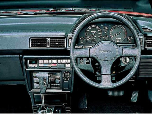 Характеристики автомобиля Toyota Corona 2.0 GT (08.1987 - 04.1988): фото, вместимость, скорость, двигатель, топливо, масса, отзывы
