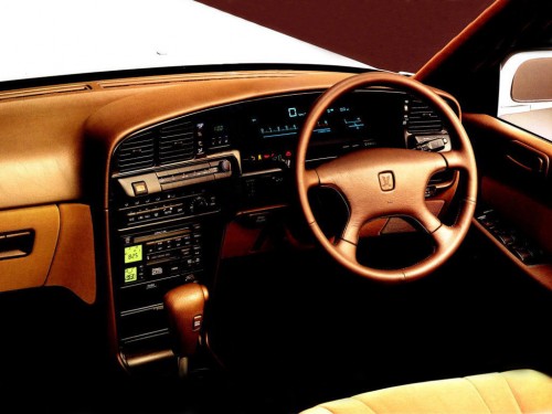 Характеристики автомобиля Toyota Cresta 2.0 Super Lucent twin cam 24 (08.1989 - 07.1990): фото, вместимость, скорость, двигатель, топливо, масса, отзывы