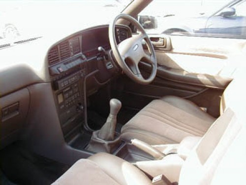 Характеристики автомобиля Toyota Cresta 1.8 Super custom (08.1989 - 07.1990): фото, вместимость, скорость, двигатель, топливо, масса, отзывы