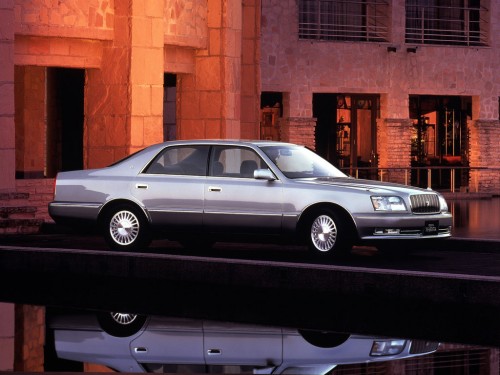 Характеристики автомобиля Toyota Crown Majesta 3.0 E type (08.1998 - 08.1999): фото, вместимость, скорость, двигатель, топливо, масса, отзывы