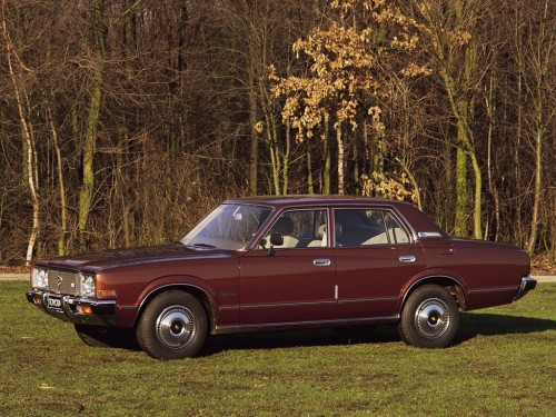 Характеристики автомобиля Toyota Crown 2.0 MT3 (10.1974 - 08.1979): фото, вместимость, скорость, двигатель, топливо, масса, отзывы