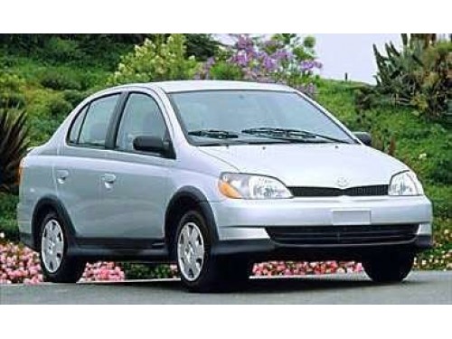 Характеристики автомобиля Toyota Echo 1.5 MT 4-Door (08.1999 - 02.2002): фото, вместимость, скорость, двигатель, топливо, масса, отзывы