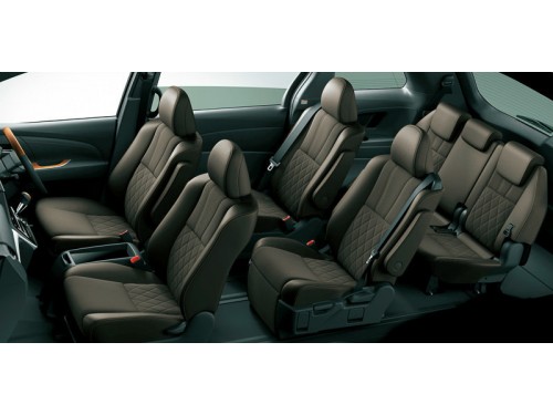 Характеристики автомобиля Toyota Estima 2.4 Aeras Premium Welcab side seat lift-up detachable type (electric) 4WD (06.2016 - 10.2019): фото, вместимость, скорость, двигатель, топливо, масса, отзывы