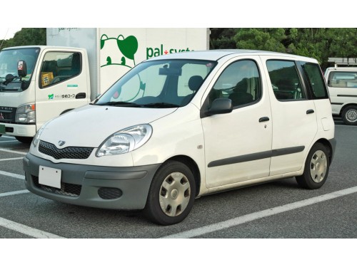 Характеристики автомобиля Toyota Funcargo 1.5 J (08.2002 - 09.2005): фото, вместимость, скорость, двигатель, топливо, масса, отзывы