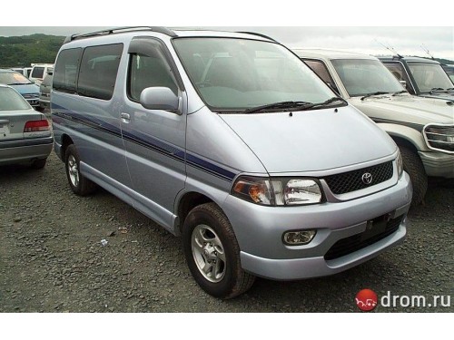 Характеристики автомобиля Toyota Hiace Regius 2.7 (05.1998 - 07.1999): фото, вместимость, скорость, двигатель, топливо, масса, отзывы