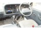 Характеристики автомобиля Toyota Hiace 2.0 Custom Semi Middle Roof (08.1993 - 07.1995): фото, вместимость, скорость, двигатель, топливо, масса, отзывы