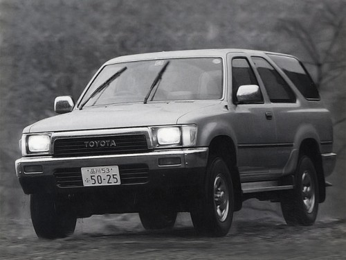 Характеристики автомобиля Toyota Hilux Surf 2.0 SSR limited (05.1989 - 07.1991): фото, вместимость, скорость, двигатель, топливо, масса, отзывы
