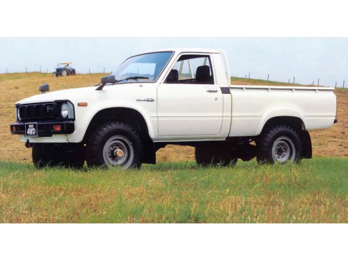 Характеристики автомобиля Toyota Hilux 1.6 Standard Standard Body (3 seat) (09.1978 - 09.1981): фото, вместимость, скорость, двигатель, топливо, масса, отзывы