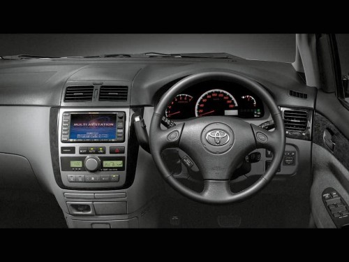 Характеристики автомобиля Toyota Ipsum 2.4 240i type S (06.2002 - 09.2003): фото, вместимость, скорость, двигатель, топливо, масса, отзывы