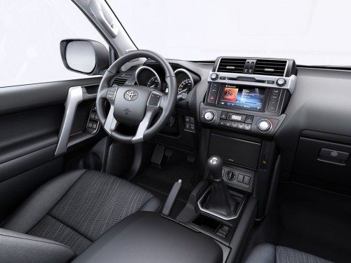 Характеристики автомобиля Toyota Land Cruiser Prado 2.7 MT Стандарт (11.2013 - 08.2015): фото, вместимость, скорость, двигатель, топливо, масса, отзывы