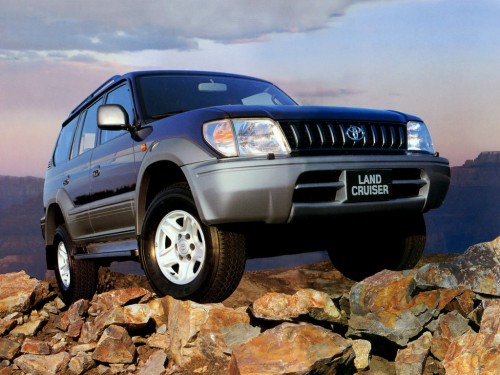 Характеристики автомобиля Toyota Land Cruiser Prado 3.0 MT VX R2 8 мест 5dr. (01.1997 - 05.1999): фото, вместимость, скорость, двигатель, топливо, масса, отзывы