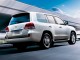 Характеристики автомобиля Toyota Land Cruiser 4.6 AX 4WD (04.2009 - 12.2011): фото, вместимость, скорость, двигатель, топливо, масса, отзывы