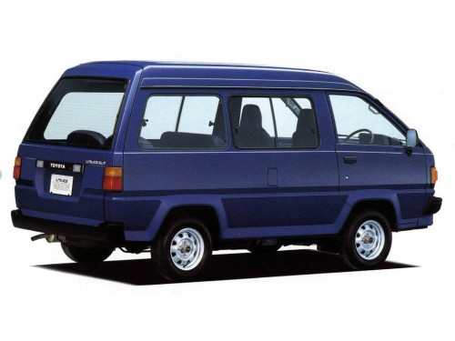 Характеристики автомобиля Toyota Lite Ace 1.8 FXV Skylight Roof (09.1985 - 07.1988): фото, вместимость, скорость, двигатель, топливо, масса, отзывы