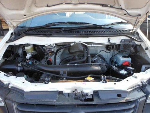 Характеристики автомобиля Toyota Lite Ace 1.5 DX low floor high roof (4 door 6 seat) (10.1996 - 11.1998): фото, вместимость, скорость, двигатель, топливо, масса, отзывы