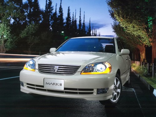 Характеристики автомобиля Toyota Mark II 2.0 Grande Four S package (12.2003 - 11.2004): фото, вместимость, скорость, двигатель, топливо, масса, отзывы