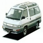 Toyota Master Ace Surf 2.0DT Super touring skylight roof (08.1988 - 12.1991)