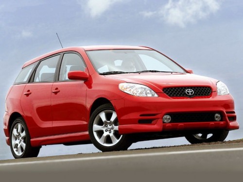 Характеристики автомобиля Toyota Matrix 1.8 AT XRS (01.2002 - 04.2004): фото, вместимость, скорость, двигатель, топливо, масса, отзывы
