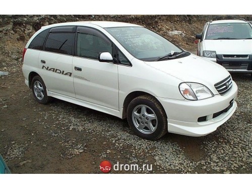 Характеристики автомобиля Toyota Nadia 2.0 S selection (08.1998 - 03.2001): фото, вместимость, скорость, двигатель, топливо, масса, отзывы