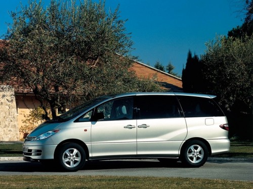 Характеристики автомобиля Toyota Previa 2.0 MT D4-D Linea Terra (02.2001 - 09.2003): фото, вместимость, скорость, двигатель, топливо, масса, отзывы