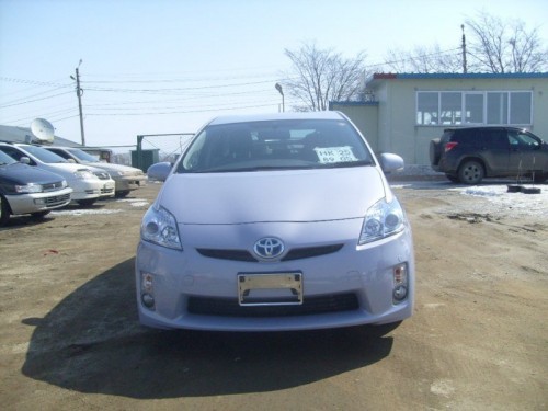 Характеристики автомобиля Toyota Prius 1.8 G welcab lift-up passenger seat A type (05.2009 - 11.2011): фото, вместимость, скорость, двигатель, топливо, масса, отзывы