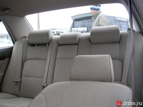 Характеристики автомобиля Toyota Progres 2.5 NC250 (04.1999 - 03.2000): фото, вместимость, скорость, двигатель, топливо, масса, отзывы