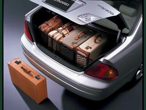 Характеристики автомобиля Toyota Pronard 3.0 (04.2000 - 08.2002): фото, вместимость, скорость, двигатель, топливо, масса, отзывы