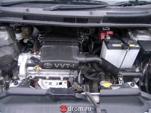 Характеристики автомобиля Toyota Ractis 1.5 G HID selection II (04.2007 - 11.2007): фото, вместимость, скорость, двигатель, топливо, масса, отзывы