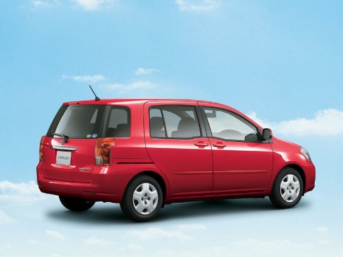 Характеристики автомобиля Toyota Raum 1.5 (08.2005 - 11.2006): фото, вместимость, скорость, двигатель, топливо, масса, отзывы