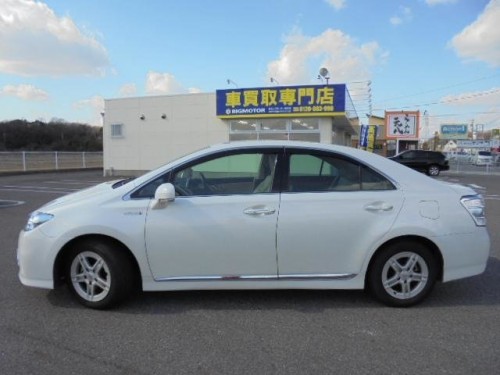 Характеристики автомобиля Toyota Sai 2.4 G welcab lift-up passenger seat A type (12.2009 - 10.2011): фото, вместимость, скорость, двигатель, топливо, масса, отзывы