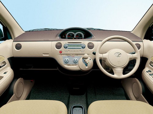 Характеристики автомобиля Toyota Sienta 1.5 Dice G Welcab lift-up passenger seat A type (09.2013 - 06.2015): фото, вместимость, скорость, двигатель, топливо, масса, отзывы