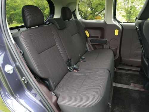 Характеристики автомобиля Toyota Spade 1.3 X Welcab Side Access Detachable Seat Spec A Type Electric (10.2012 - 06.2015): фото, вместимость, скорость, двигатель, топливо, масса, отзывы