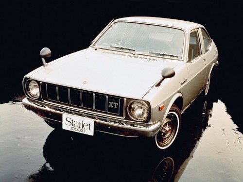 Характеристики автомобиля Toyota Starlet 1.2 ST L (04.1973 - 01.1976): фото, вместимость, скорость, двигатель, топливо, масса, отзывы