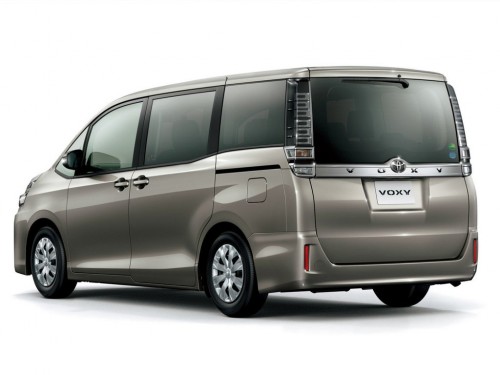 Характеристики автомобиля Toyota Voxy 1.8 Hybrid ZS Kirameki II (7 Seater) (04.2020 - 09.2020): фото, вместимость, скорость, двигатель, топливо, масса, отзывы