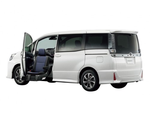 Характеристики автомобиля Toyota Voxy 1.8 Hybrid ZS Kirameki II (7 Seater) (04.2020 - 09.2020): фото, вместимость, скорость, двигатель, топливо, масса, отзывы