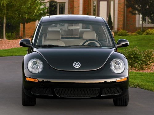 Характеристики автомобиля Volkswagen Beetle 2.5 Tiptronic (09.2005 - 07.2010): фото, вместимость, скорость, двигатель, топливо, масса, отзывы