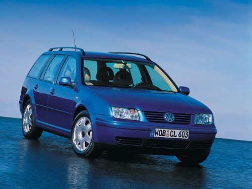 Характеристики автомобиля Volkswagen Bora 1.6 AT Comfortline (09.2000 - 05.2005): фото, вместимость, скорость, двигатель, топливо, масса, отзывы